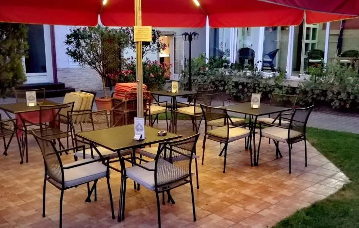 Kerthelyiség Kerthelyiség