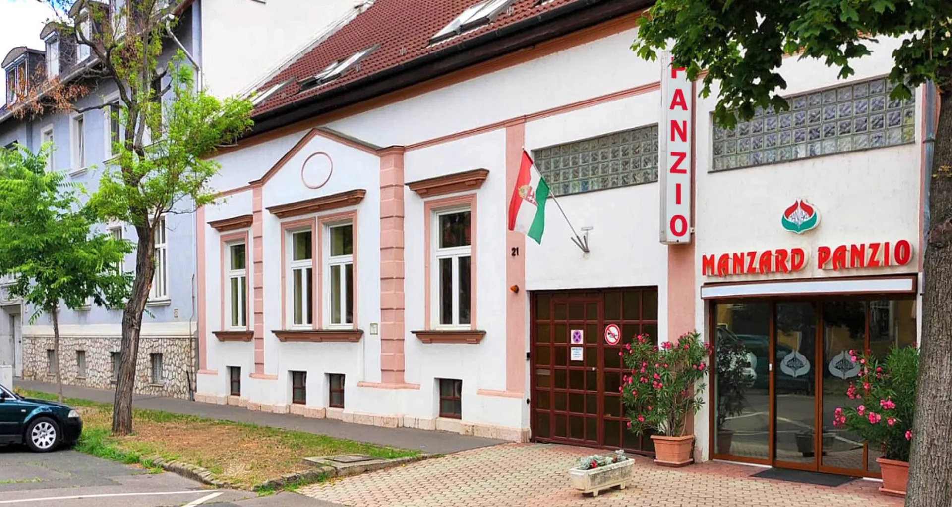 Nyugalmas zöldövezeti panzió Budapest szívében